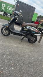 Gy6 chinese agm retro look 90cc scooter, Fietsen en Brommers, Snorfietsen en Snorscooters, Gebruikt, Benzine, Ophalen, Overige merken
