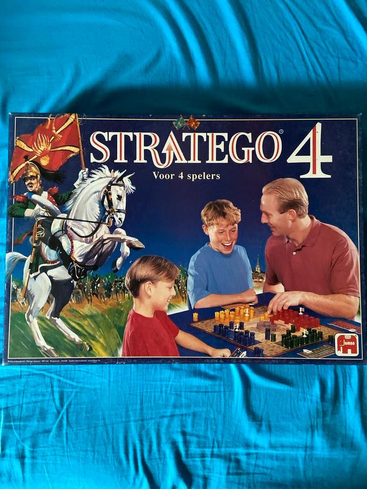 Stratego 4 - Strategisch Bordspel, Hobby en Vrije tijd, Gezelschapsspellen | Bordspellen, Gebruikt, Drie of vier spelers, Ophalen of Verzenden