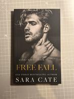 Sara cate freefall signed, Ophalen of Verzenden, Zo goed als nieuw