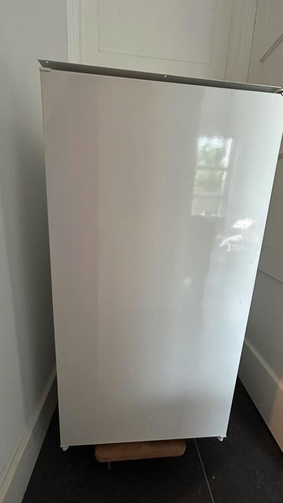 ATAG Koelkast - inbouw. Compact en Functioneel, Witgoed en Apparatuur, Koelkasten en IJskasten, Gebruikt, Zonder vriesvak, 150 tot 200 liter