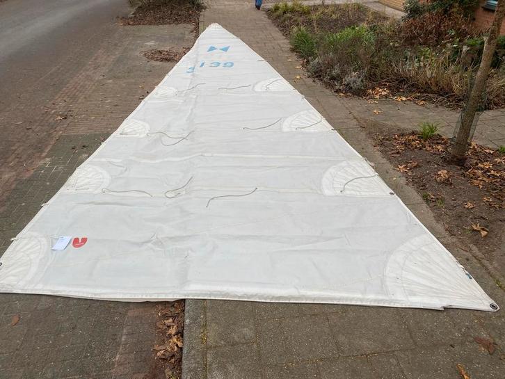 Gebruikt De Vries Grootzeil - Afmetingen zie omschrijving, Watersport en Boten, Zeilen en Zeiltoebehoren, Gebruikt, Grootzeil