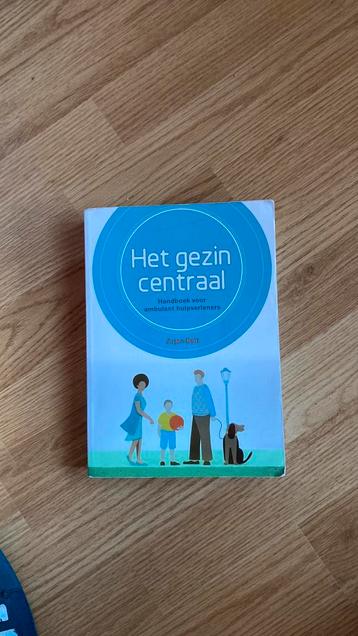 Arjan Bolt - Het gezin centraal beschikbaar voor biedingen
