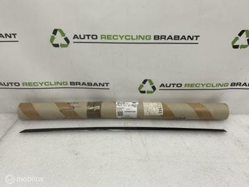 Sierlijst Portier Rechts Achter Porsche Macan 95B853908A beschikbaar voor biedingen