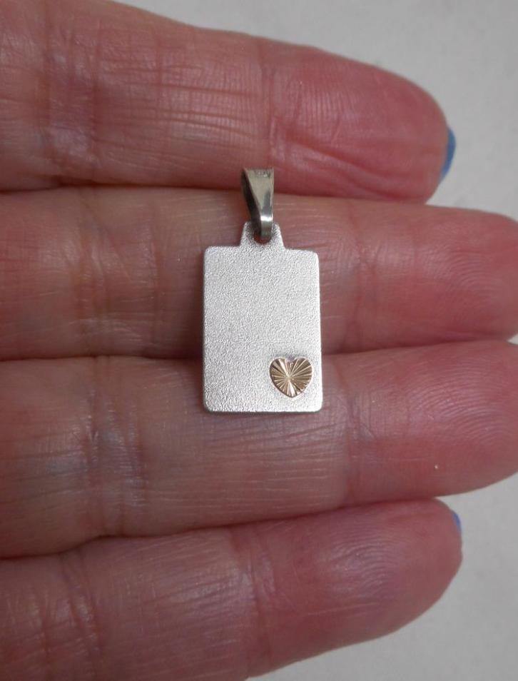 Zilveren hanger met gouden hartje nr.185, Sieraden, Tassen en Uiterlijk, Kettinghangers, Zo goed als nieuw, Zilver, Zilver, Overige voorstellingen