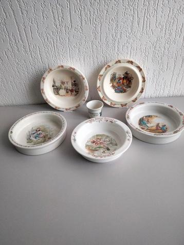 Peter Rabbit servies beschikbaar voor biedingen