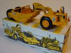 CATERPILLAR 621 SCRAPER NZG 122 IN OVP, Ophalen of Verzenden, Zo goed als nieuw, Hijskraan, Tractor of Landbouw, NZG