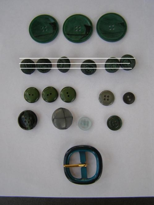 Vintage knopen + gesp, GROEN, diverse maten, Hobby en Vrije tijd, Naaien en Fournituren, Gebruikt, Knoop of Knopen, Ophalen of Verzenden
