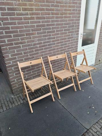 Vintage beuken klapstoelen beschikbaar voor biedingen