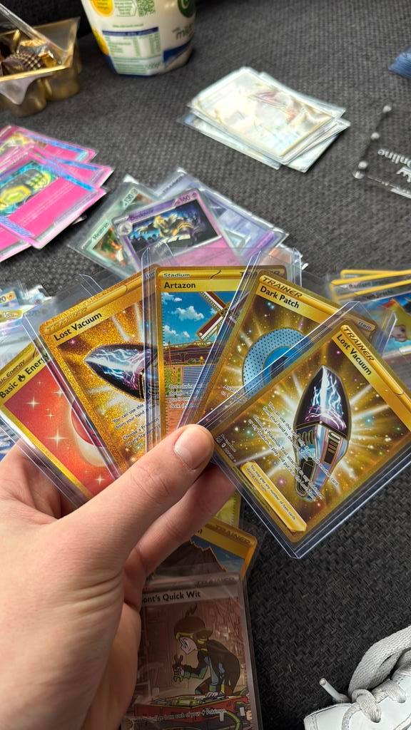 Pokemon gold kaarten obsidian flames silver tempest losg org, Hobby en Vrije tijd, Verzamelkaartspellen | Pokémon, Zo goed als nieuw