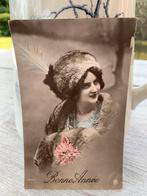 Bonne Année - Dame met bontmuts en mof (PP), Ophalen of Verzenden, Voor 1920, Gelopen, Feest(dag)