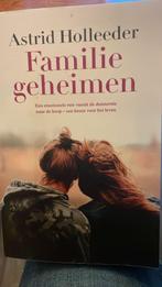 Familiegeheimen Astrid Holleeder, Boeken, Gelezen, Overige, Ophalen of Verzenden, Astrid Holleeder