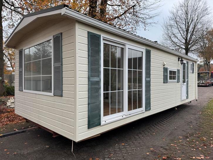 Chalet Hollandia, 2 slk,  schuifpui, Dglas, zonplaats A49, Caravans en Kamperen, Stacaravans, tot en met 6, Ophalen