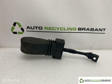 Deurvanger Links Of Rechts Achter Audi A1 8T0837267A beschikbaar voor biedingen