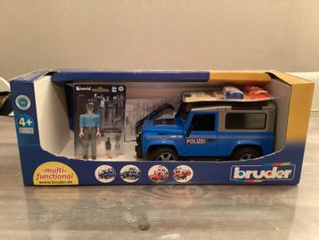 Bruder Land Rover Defender in politie uitvoering beschikbaar voor biedingen