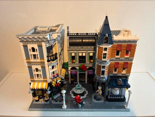 Lego Creator 10255 - Assembly Square 100% compleet met doos, Kinderen en Baby's, Speelgoed | Duplo en Lego, Zo goed als nieuw