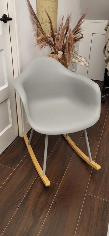 2x Kuipstoel/ schommelstoel  beschikbaar voor biedingen