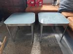Twee bijzettafels met glazen bovenkant, Minder dan 55 cm, Vierkant, Ophalen, 45 tot 60 cm