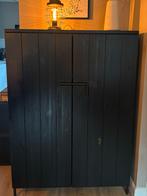 Woood Bruut Kast - Weg wegens verhuizing, Ophalen, Zo goed als nieuw, 25 tot 50 cm, 100 tot 150 cm
