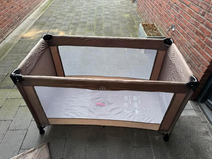 Gratis campingbedje Venray, Kinderen en Baby's, Boxen, Gebruikt, Rechthoekig, Ophalen