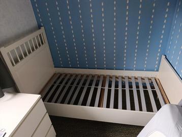 Twee (of een) Hemnes Ikea bedden 90x200 wit beschikbaar voor biedingen