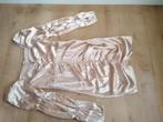 Jurk champagne kleur, Beige, Nieuw, Ophalen of Verzenden, Maat 36 (S)