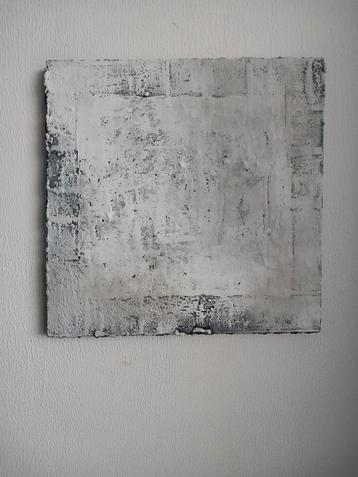 BRICK 50X50 CM  beschikbaar voor biedingen