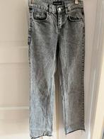 Stradivarius Jeans Grijs Maat 32, Kleding | Dames, Ophalen of Verzenden, Zo goed als nieuw, W27 (confectie 34) of kleiner, Grijs