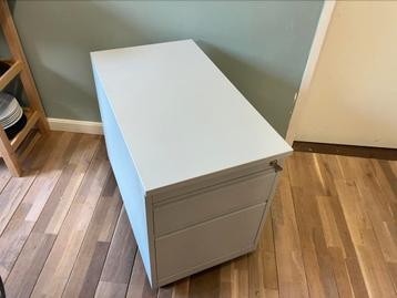 Kantoor lade kast voor onder bureau zo goed als nieuw beschikbaar voor biedingen
