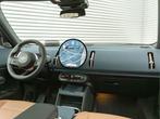 MINI Countryman 1.5 C Favoured - XL Pakket - Pano - Trekhaak, Auto's, Euro 6, 24 maanden, Leder, 3 cilinders