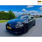 Volkswagen Golf 1.5 TSI Style VIRTUAL/CLIMA/NAVI, Auto's, Euro 6, 4 cilinders, Zwart, Bedrijf
