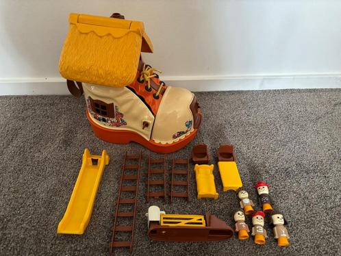 MATCHBOX VINTAGE SPEELHUIS SCHOEN (PLAY BOOT), Kinderen en Baby's, Speelgoed | Buiten | Speelhuisjes, Gebruikt, Kunststof, Ophalen of Verzenden