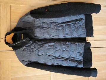 Peuterey vest Faye. beschikbaar voor biedingen