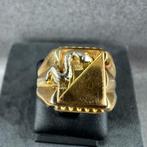 Gouden Ring | 18k | 7,6g | monogram+ slang | mt 19 | 395097, 19 tot 20, Ophalen of Verzenden, Dame, Goud