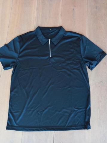 Zwart shirt. Maat XL beschikbaar voor biedingen