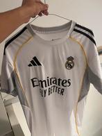 Real Madrid, Sport en Fitness, Voetbal, Maat M, Ophalen of Verzenden, Zo goed als nieuw, Shirt