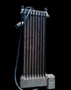 Antieke Vintage gietijzeren elektrische radiator., Ophalen of Verzenden, Radiator