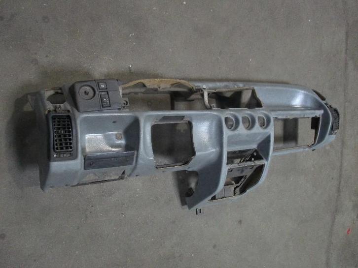 Dashboard Opel Corsa A (1990-01/1993-03) 90321001, Auto-onderdelen, Interieur en Bekleding, Opel, Gebruikt