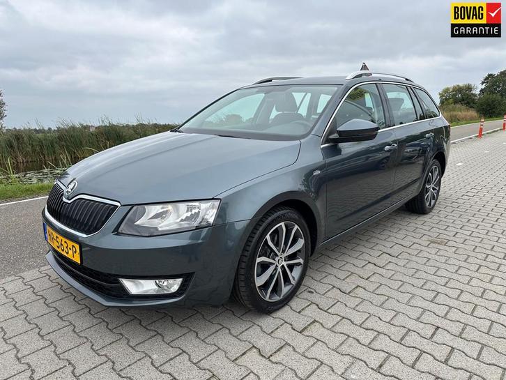 Skoda Octavia Combi 1.4 TSI Greentech Edition Businessline,, Auto's, Skoda, Bedrijf, Te koop, Octavia, ABS, Airbags, Airconditioning