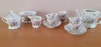 Porseleinen servies., Ophalen