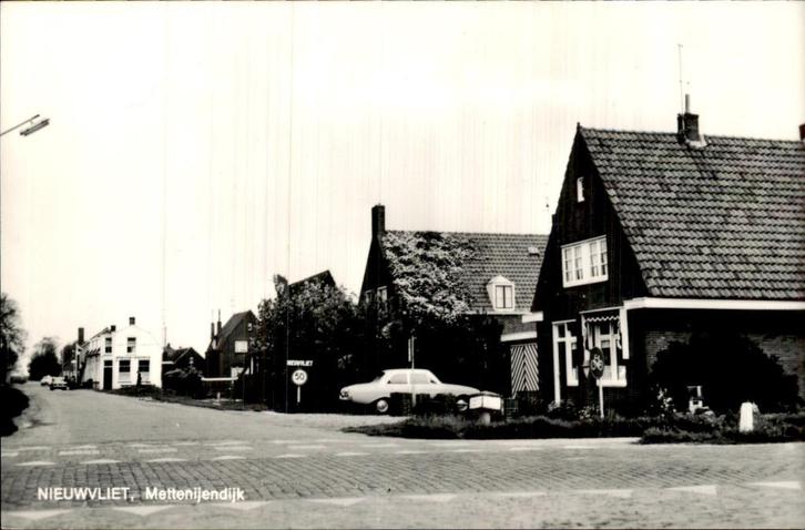 Nieuwvliet- Mettennijendijk, Verzamelen, Ansichtkaarten | Nederland, Gelopen, Zeeland, Voor 1920, Ophalen of Verzenden
