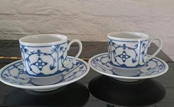 2 kop en schotels + 1 schaal met deksel van "Winterling" igs beschikbaar voor biedingen