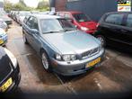 Volvo V40 1.8 Europa st bekr airco elek pak nap apk, 65 €/maand, Gebruikt, 4 cilinders, Startonderbreker