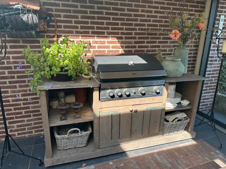 Buitenkeuken met Grandhall Gasbarbecue, Tuin en Terras, Buitenkeukens, Gebruikt, Gas, Vrijstaand, Ophalen