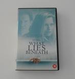 What Lies Beneath - Film op VHS uit 2000, Cd's en Dvd's, Alle leeftijden, Ophalen, Zo goed als nieuw, Overige genres