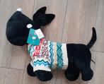 Takkie knuffel met kersttrui NIEUW, Kinderen en Baby's, Speelgoed | Knuffels en Pluche, Ophalen of Verzenden, Nieuw, Hond