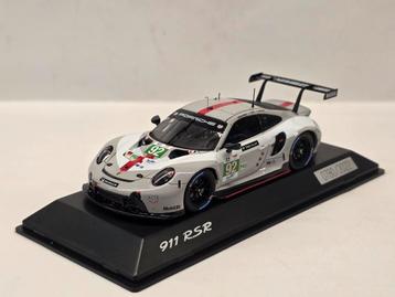 Spark Porsche 911 991.2 RSR 1:43 beschikbaar voor biedingen