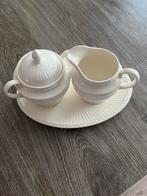 Suiker en melkkannetje van Wedgwood, Antiek en Kunst, Antiek | Servies los, Ophalen of Verzenden