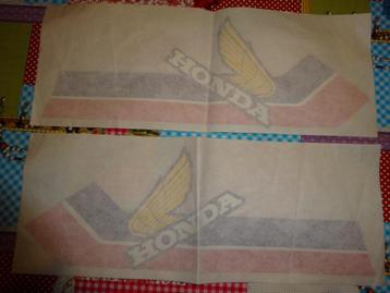 Honda MT tank stickers (L+R) uit 1984 beschikbaar voor biedingen