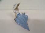 A6716. Nao Lladro Beeldje "Girl with Bird", Ophalen of Verzenden, Gebruikt