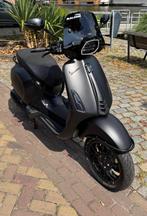 Vespa Sprint E5 custom paint | 50cc | Zelioni | Malossi, Ophalen, Vespa S, Zo goed als nieuw, Benzine